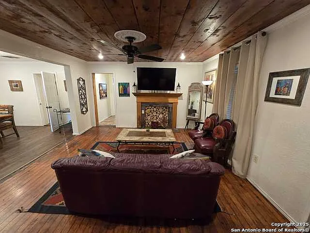 1020 Mission Rd — Photo 9