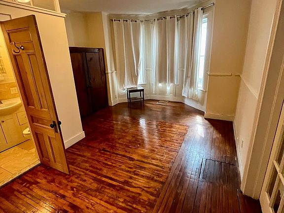 3rd image of 104 Walnut St Floor 1