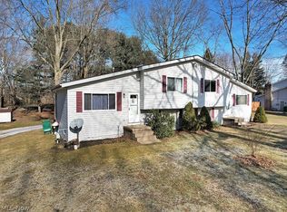 441 Hutchison Dr #443, Mogadore, OH 44260