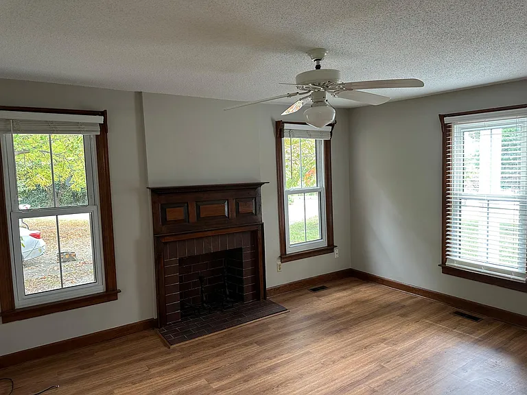 1260 Andrews Rd — Photo 7