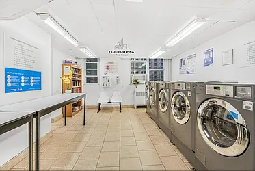 Rented by R New York