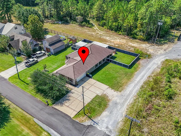 15301 Parker Rd — Photo 62
