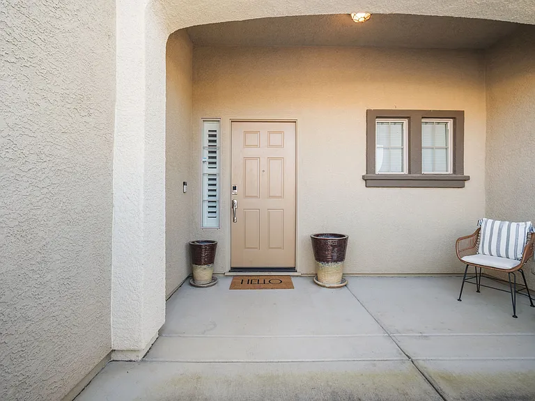 1588 Quails Nest St — Photo 2