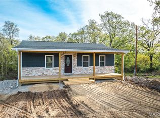 16719 Holland Dr, Saint Robert, MO