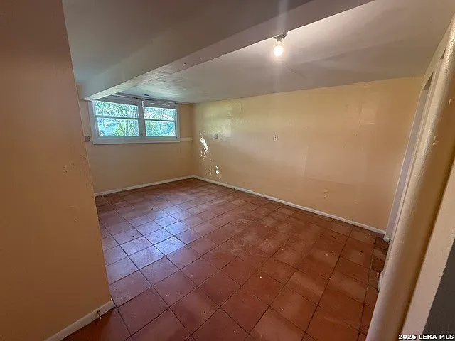 470 Weyrich Rd — Photo 6
