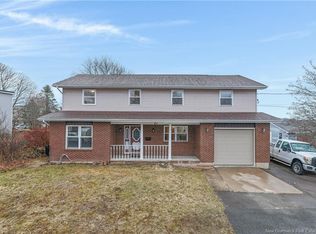 21 McLellan St, Saint John, NB E2K1R4