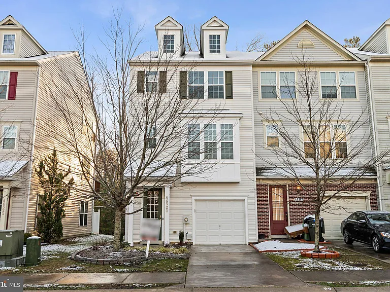 44321 Ocelot Way — Photo 1