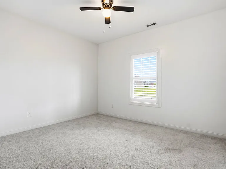 2035 Prestwick Pl — Photo 37