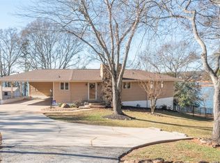 1922 Old Pearman Dairy Rd, Anderson, SC 29625