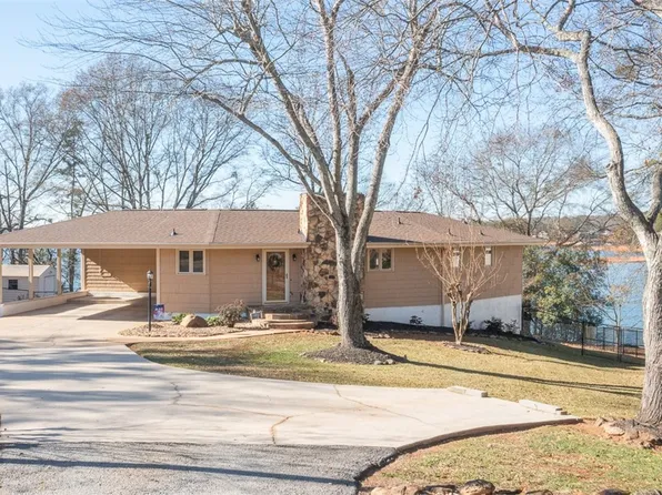 1922 Old Pearman Dairy Rd, Anderson, SC 29625