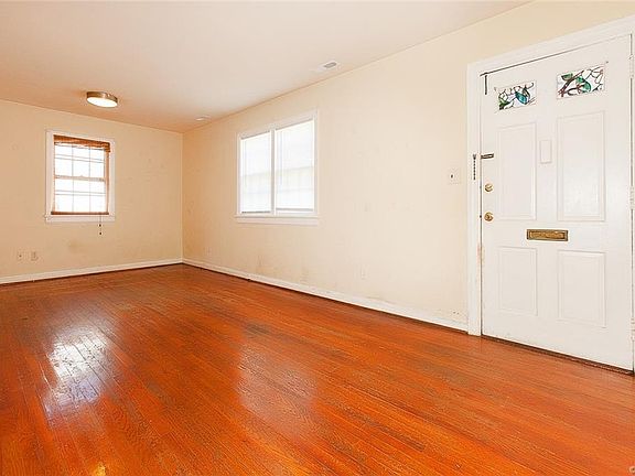 4th image of 6501 W Grace St