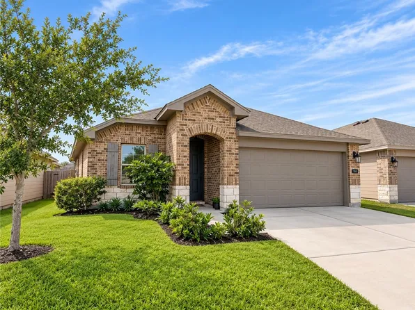 2321 Sky Crest Dr, Corpus Christi, TX 78418