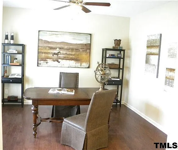 2521 Magnolia Tree Ln — Photo 8