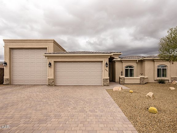 2nd image of 6869 Avienda De Los Foothills