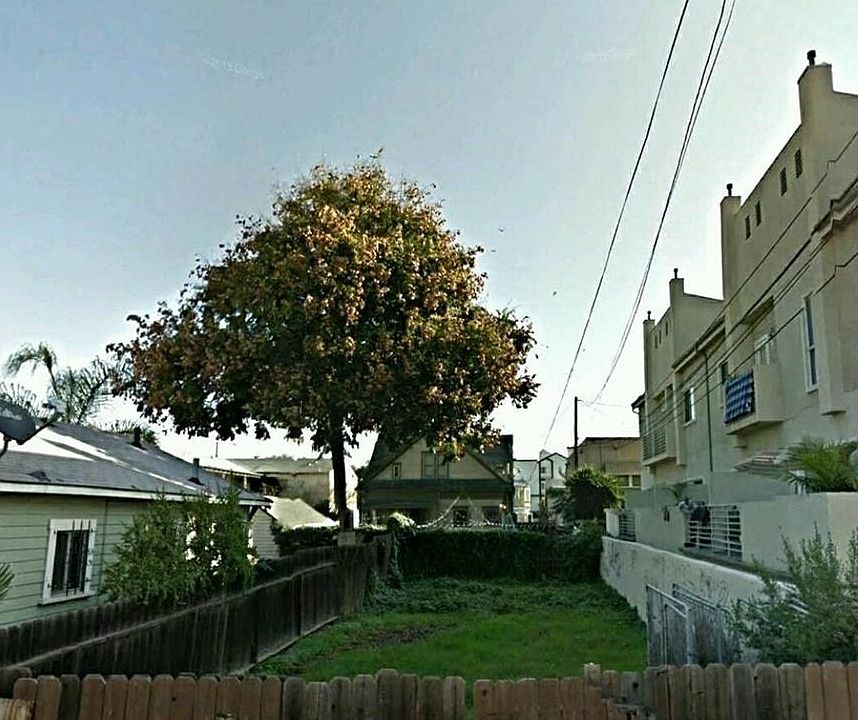 1st image of 442 N Crystal Ct