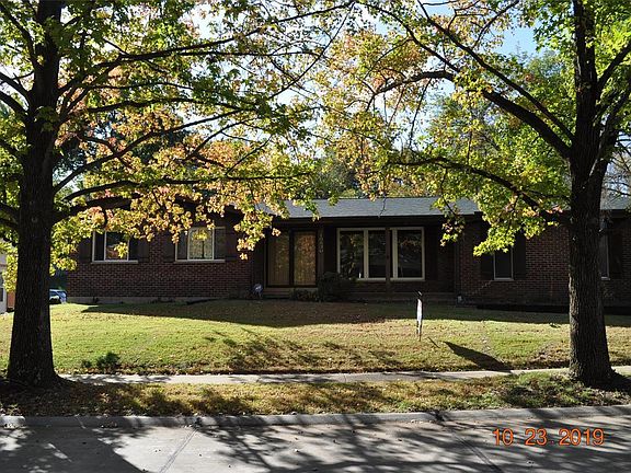 3rd image of 10630 Tioga Ct