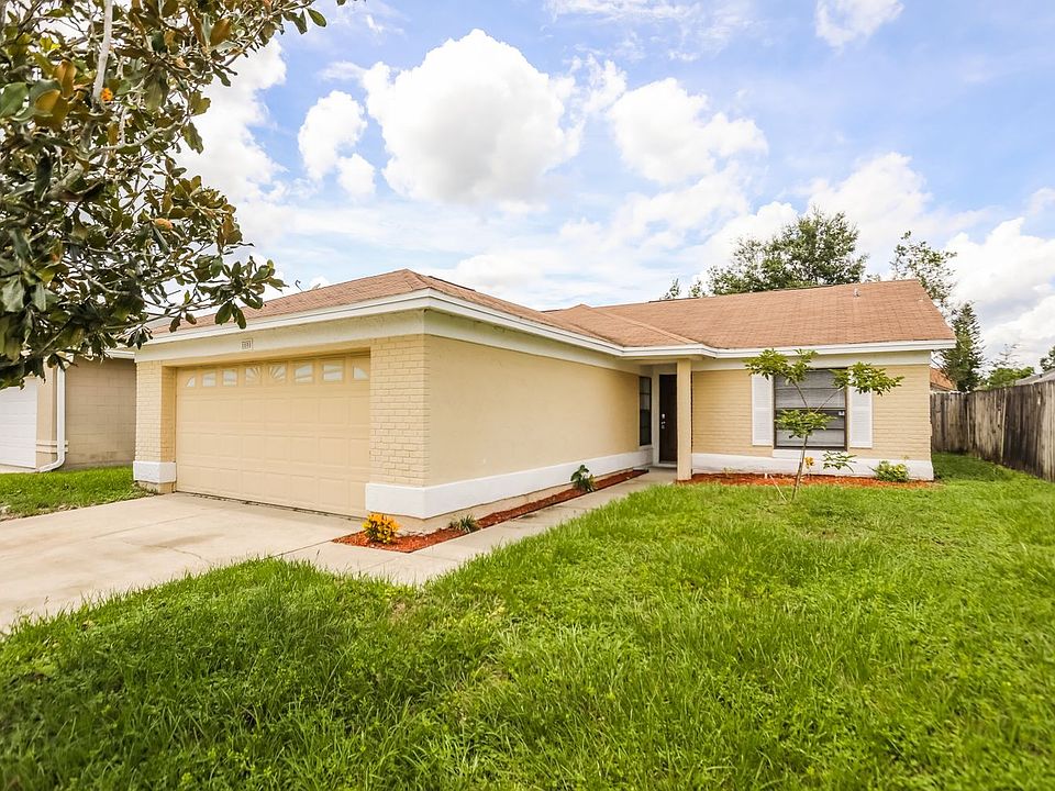 1st image of 1008 Abell Cir