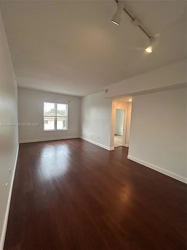 1155 Main St #301 Photo 1