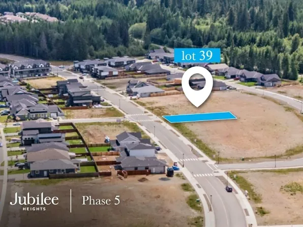 735 Beaver Creek Blvd, Campbell River, BC V9H 0G1