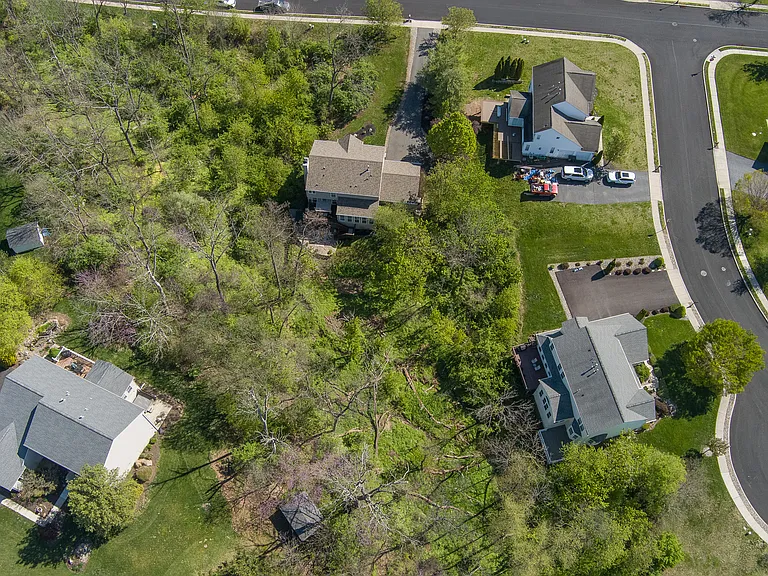 903 Maplewood Dr — Photo 65