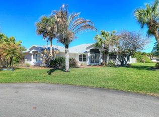 117 Harbor Point Dr, Sebastian, FL 32958