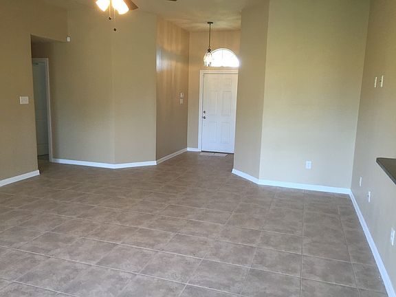 5th image of 101 Gail Dr