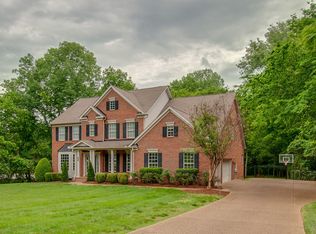 5333 Forest Acres Dr, Nashville, TN 37220