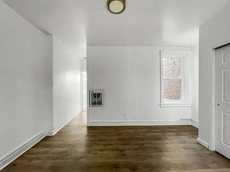 9506 4th Ave #2R — Photo 5