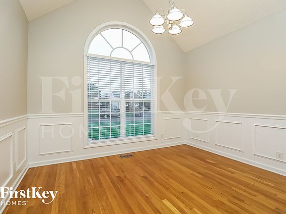 4th image of 3350 Sunny Slope Dr
