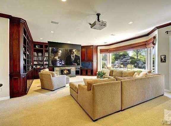 5th image of 5303 Enderby Ct