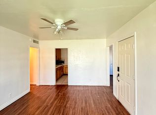 2004 Howard Ave, Las Vegas, NV 89104