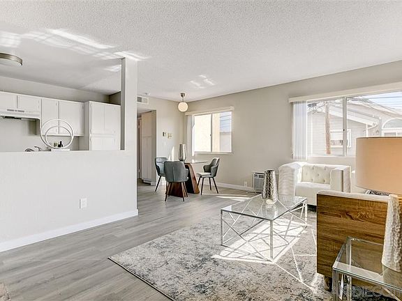 2nd image of 4769 Hawley Blvd Unit 7