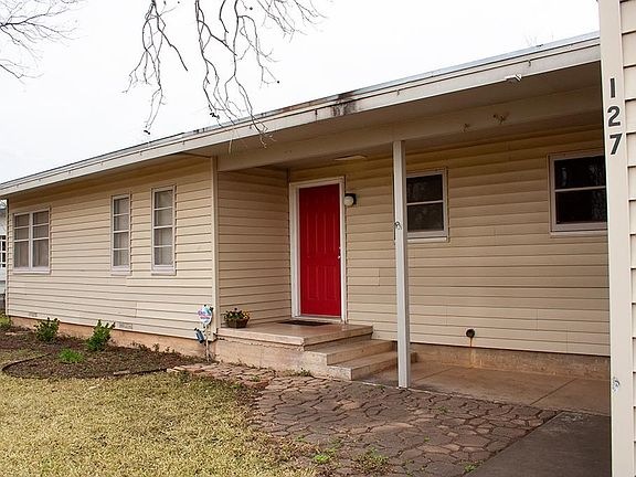 2nd image of 127 Oakwood St