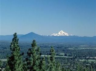 1686 NW Remarkable Dr, Bend, OR