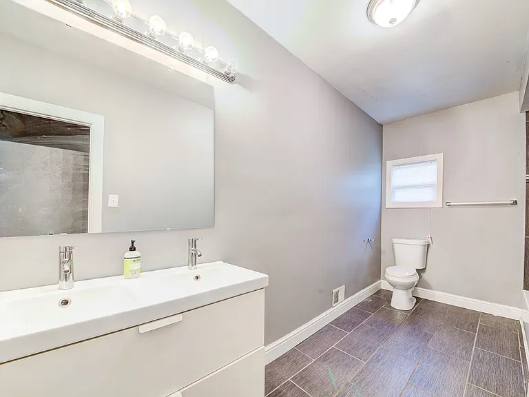 311 Boggs Ave — Photo 20