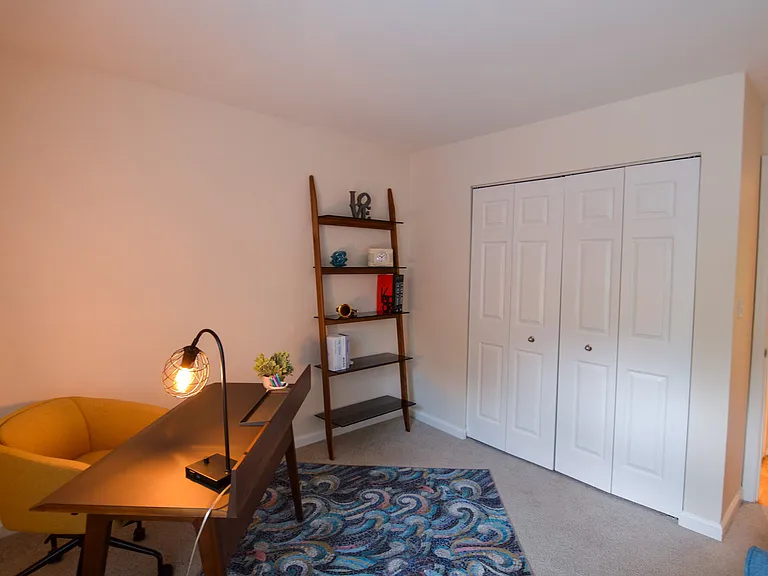 Columbia Choice Apartments — Photo 33
