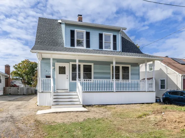 123 Klondike Street, Stratford, CT 06614