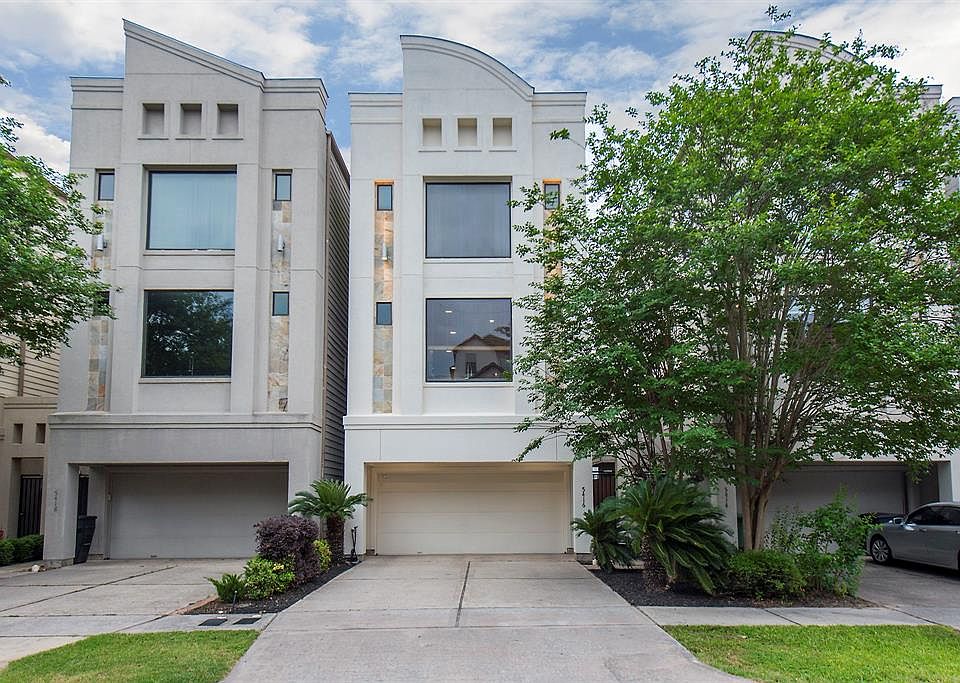 Fabulous single family with driveway to street.