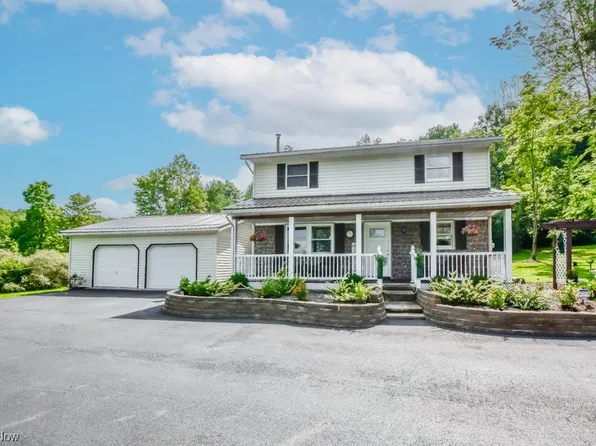 25600 Winona Rd, Homeworth, OH 44634