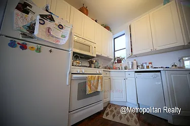 Rented by Metropolitan Realty