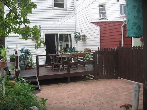 ...Deck and private Backyard!