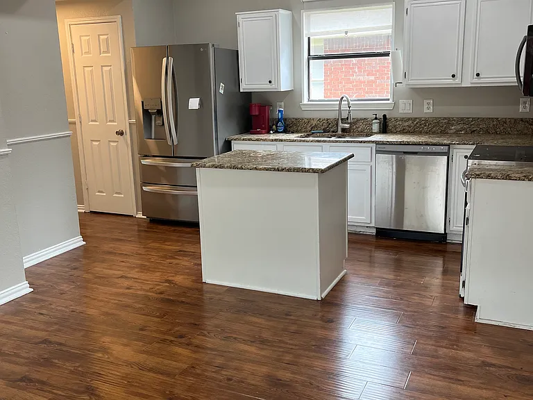 7836 Excaliber Rd — Photo 4