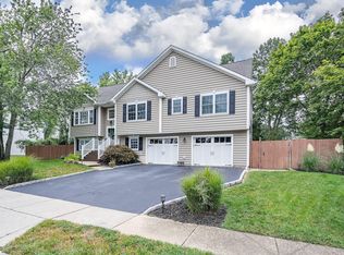 585 California Ave, Brick, NJ 08724