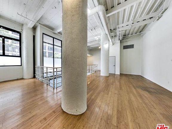 3rd image of 330 W 11th St APT 107