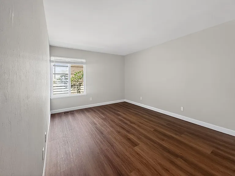 1566 Sunnyvale Ave #9 — Photo 24