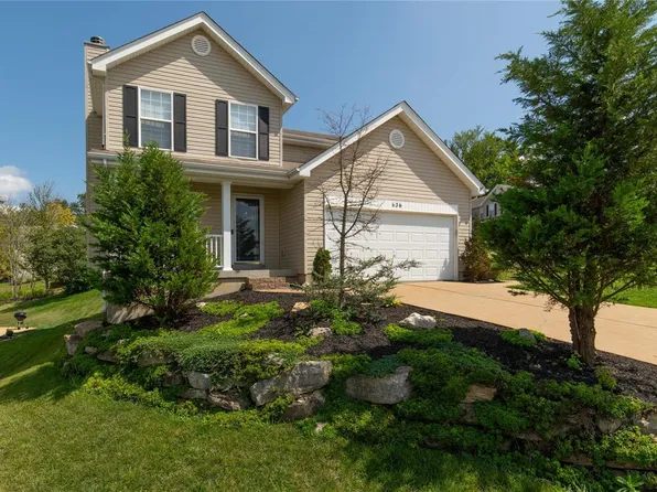 636 Hill Dr, Eureka, MO 63025