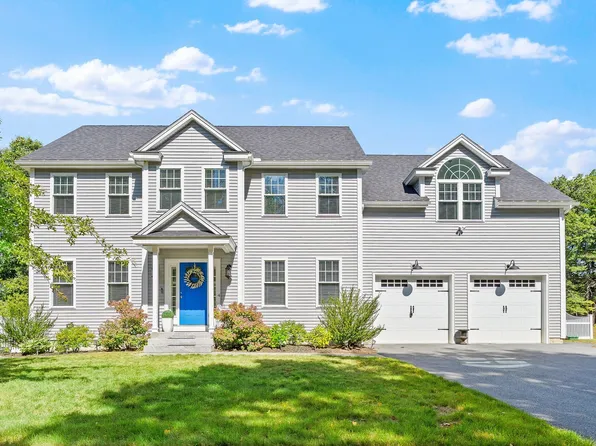 4 Wisteria Ln, Maynard, MA 01754
