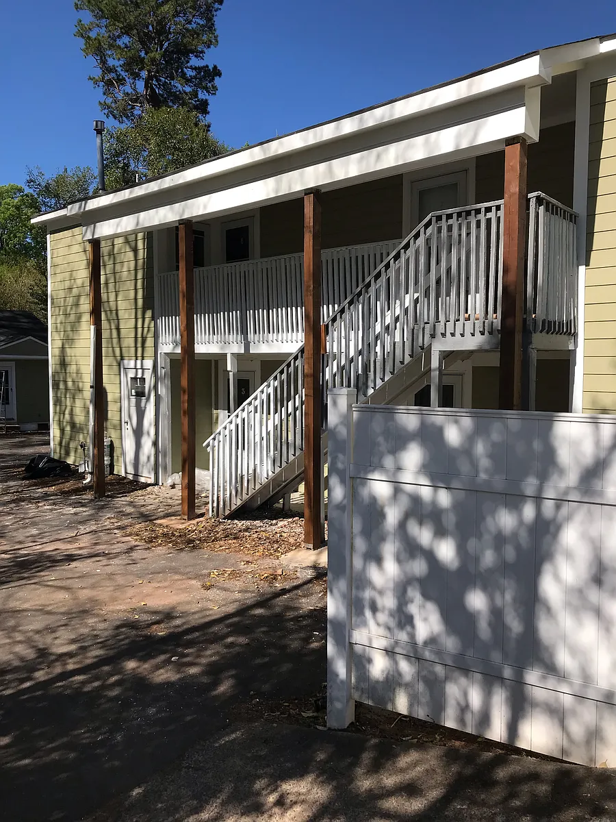 Building Photo - 3805 Miriam Dr #5