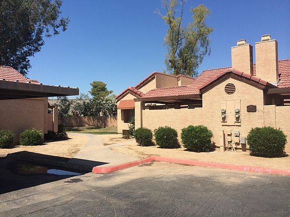 2nd image of 905 S Lola Ln APT 4
