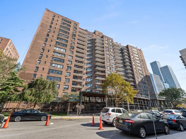 10 Huron Avenue image 32 of 33